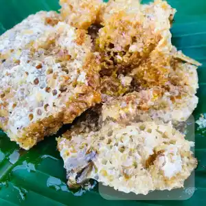 Natural Sri lnakan bee honey comb Available online - island wide free delivery